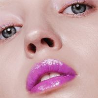 Mádara Glossy Venom – Lilac Euphoria 77