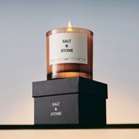 Salt & Stone Candle – Saffron & Cedar